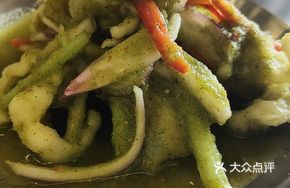 Thai Green Boneless Chicken Feet