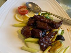 黑金雪花牛肉粒-上海和平饭店龙凤厅 Dragon Phoenix