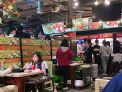 大堂-钢管厂歆瑞源油卤串串香(春熙路太古里店)