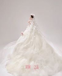 -雅云婚纱摄影工作室旗舰店