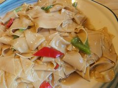 -百姓村东北菜馆(海棠湾店)