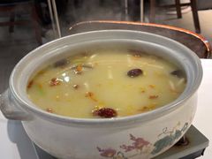 鲍鱼鸡煲-金龙·打边炉(南京西路店)