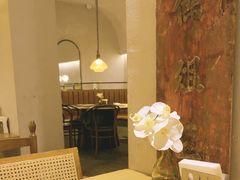 -来龙里 精致 东南亚餐室(万象城店)