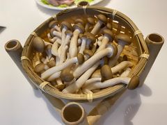 -东椰·海南椰子鸡火锅(朝阳门店)