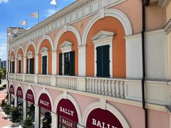 -佛罗伦萨小镇广佛名品奥特莱斯(疏港路店)