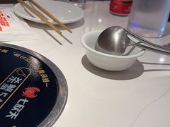 -七欣天香辣蟹火锅(闵行浦江欢乐颂店)