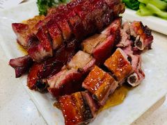 烧味双拼例牌-香港新发烧腊茶餐厅(水围店)