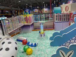 -爱丽丝奇幻乐园