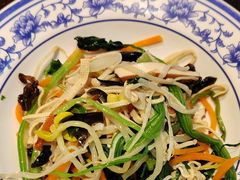 -古都历食南京菜·烤鸭·鸭血粉丝·汤包(南京博物院店)