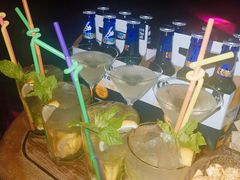 -滨海欢乐昔唐酒吧(财富星座店)