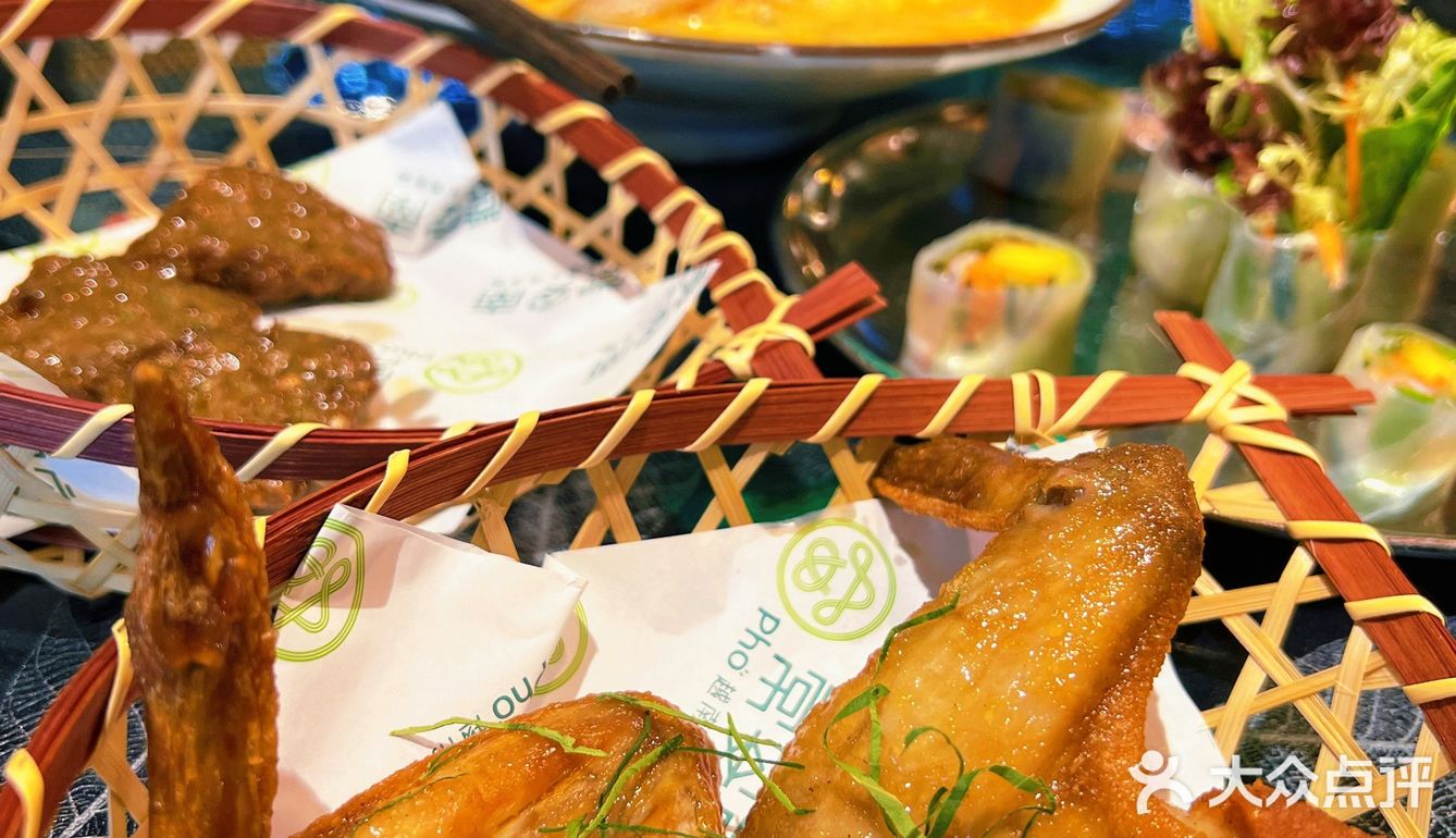 这家越南牛肉粉实惠大碗，人均30吃到饱！