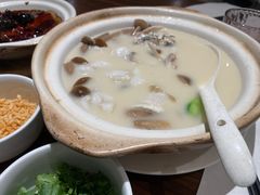 浓汤桂鱼配脆米-港丽餐厅(杭大店)