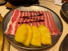 -蚂蚁洞·烤肉大营地(上海静安大悦城店)