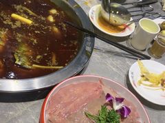 -忘情水鱼头·鲜鱼火锅(滨江中路店)