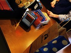 -瑞幸咖啡(深圳宝安机场国内到达厅店)