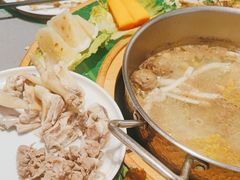 -椰小鸡·琼州糟粕醋·火锅(美兰缤纷城店)