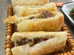 -李春秋驴肉火烧总店