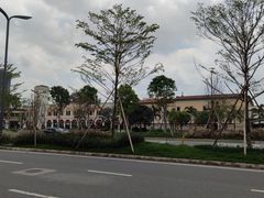 -佛罗伦萨小镇广佛名品奥特莱斯(疏港路店)