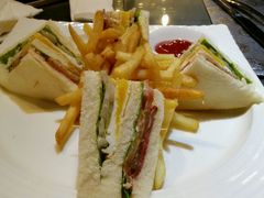 -云的侧面音乐餐吧(丰马牛餐饮广场店)