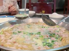 -老来福·非遗酸汤兔(凯旋路店)