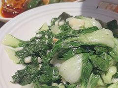 -老街烧烤大排档·地道湖北菜·龙虾馆(汉口火车站店)