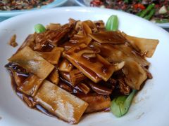 酱烧三鲜-小谭川菜(紫薇田园店)