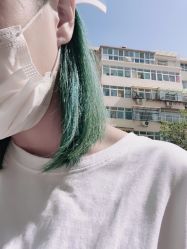 -一東造型烫发染发