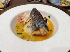 -越日本料理(新地假日广场店)