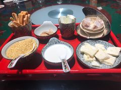 -九十九顶毡房(阜石路店)