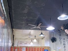 大堂-XX麻辣烫(八里小区直营店)