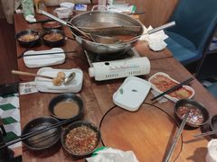 -天成·潮州牛肉脆肉鱼生蚝自助火锅