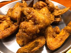 -BHC炸鸡(明洞总店)