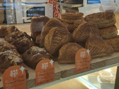 -老梦面包CHEZMOREL(麦子店)