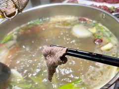 -乡土黄·鲜牛肉火锅·小龙虾(兴业街店)