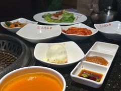 -木槿花韩式炭烤·熟成肉工坊(孙文东路店)