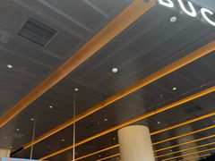 -星巴克臻选(上海合生汇1F店)