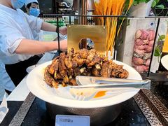 -川骄海鲜自助(王府井奥莱UP TOWN店原世界之花店)
