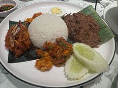 -关夫人餐厅(阳光广场店)