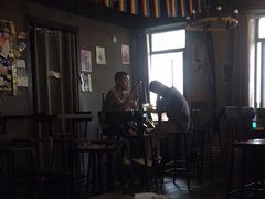 -Mx.cocktail bar