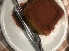 -新大咀港式茶餐厅(宝山万达店)