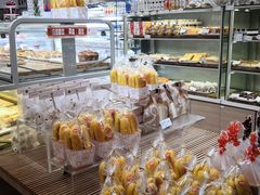 面包甜点陈列柜-沁园(新沙正街店)
