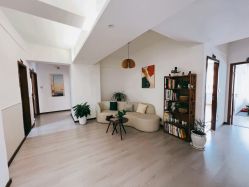 -馨媛瑜伽普拉提