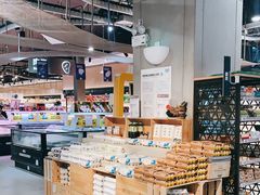 面包甜点陈列柜-盒马鲜生(岭南新世界店)
