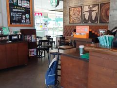 大堂-星巴克(东莞塘厦万科生活广场店)