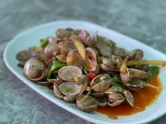 -四川小胡子海鲜(丁村万人海鲜广场店)