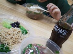 -牛师傅广式药膳牛骨汤美食(江南西店)