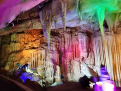 -泰安地下龙宫景区