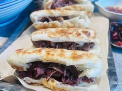 -高玛纳驴肉火烧(河间总店)