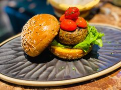-Let'sBURGERplus·非常创意汉堡(三里屯店)