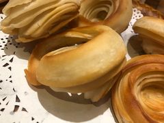 老济南油旋-闫府私房菜·百年鲁菜(恒隆店)